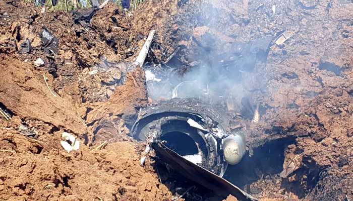 حادثہ مدھیا پردیش کے ضلع بِھنڈ میں پیش آیا جس میں پائلٹ محفوظ رہا/ فوٹو بھارتی میڈیا