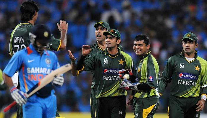 2012 میں ہی پاکستان کرکٹ ٹیم نے بھارت کا دورہ کیا  —فوٹو: فائل