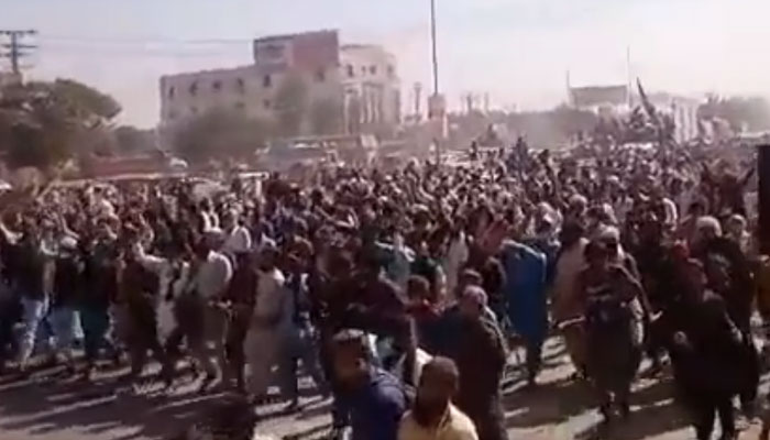 وفاقی حکومت اور کالعدم تحریک لبیک پاکستان (ٹی ایل پی) کے درمیان معاملے طے پا گئے ہیں— فوٹو: اسکرین گریب
