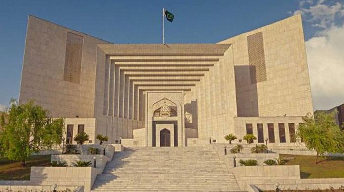 سپریم کورٹ نے اے پی ایس از خود نوٹس کیس کا تحریری حکمنامہ جاری کردیا