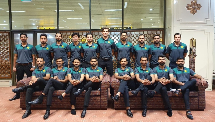 پاکستان کرکٹ ٹیم جمعےکو رات گئے دبئی سے بنگلادیش روانہ ہوگی —فوٹو: پی سی بی فائل