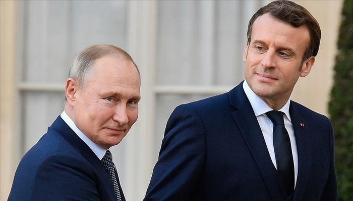 فرانسیسی صدر صدر ایمانوئل میکرون نے روس کے صدر ولادیمیر پیوٹن کو کہا ہے کہ فرانس یوکرین کی علاقائی سالمیت کے دفاع کیلئے تیار ہے —فوٹو: فائل