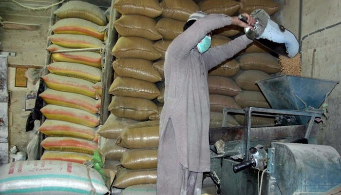 محکمہ خوراک نے دوسرے اضلاع سے 25 فیصد گندم کوٹہ اٹھانے کی شرط ختم کرنے کا مطالبہ منظورکرلیا ہے: فلور ملز ایسوسی ایشن/ فائل فوٹو
