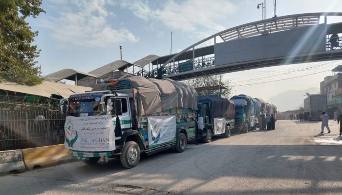پاکستان نے افغانستان کیلئے واہگہ کے راستے بھارت سے 50 ہزار میٹرک ٹن گندم اور ادویات کی ترسیل کی اجازت دے دی —فوٹو: فائل