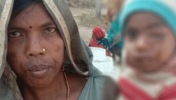 ہمت اور بہادری کا یہ مظاہرہ بھارتی ریاست مدھیا پردیش میں پیش آیا جہاں ایک تیندوا قبائلی خاتون کی گو دے بچہ لے گیا: فوٹو بشکریہ بھارتی میڈیا