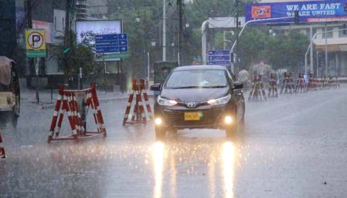 بارش کا نیا مغربی سسٹم 31 دسمبرکوبلوچستان سےملک میں داخل ہوگا: محکمہ موسمیات/ فائل فوٹو