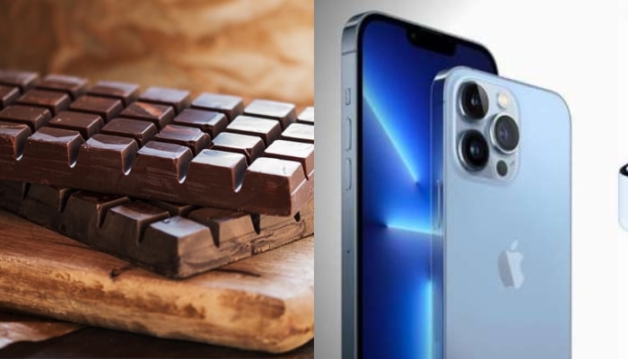 ڈینیئل کیرول نامی صارف کی ہے جس نے آئی فون 13 پرو میکس  کا آن لائن آرڈر دیا تاہم، اسے بدلے میں دو چاکلیٹ اور ٹشو پیپر موصول ہوئے۔ —فوٹو: فائل