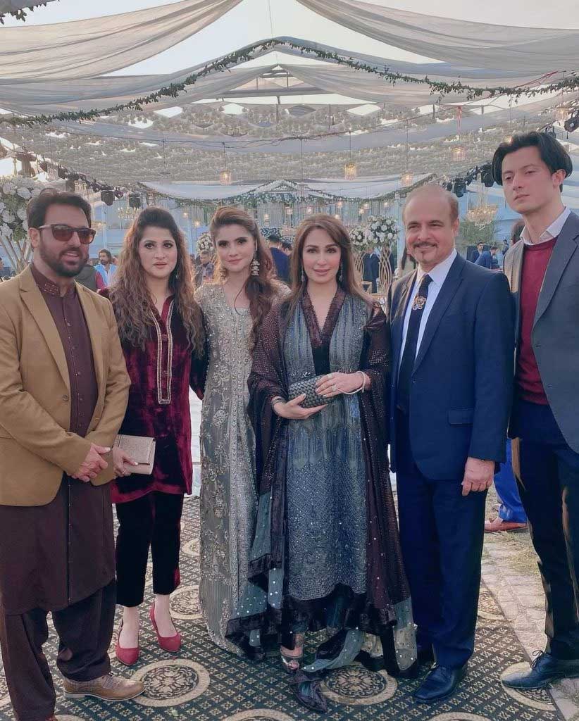 اداکار ریما اور ان کے شوہر ڈاکٹر شہاب کی تقریب میں شرکت —فوٹو: ریما خان انسٹا گرام