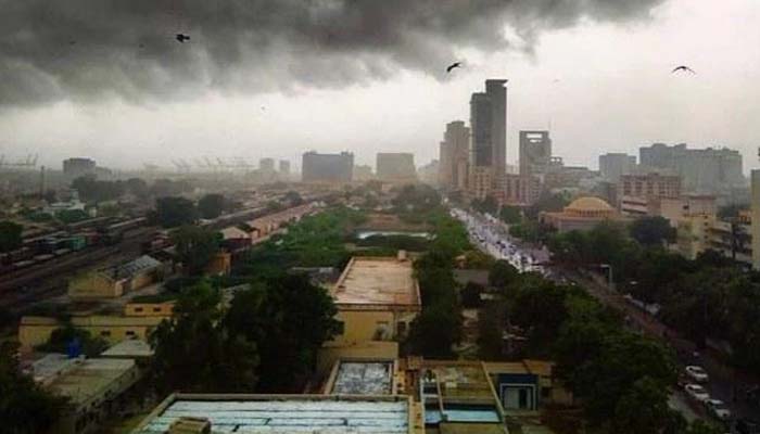 شہر کا کم سے کم درجہ حرارت 13.3ڈگری سینٹی گریڈ ریکارڈ کیا گیا: محکمہ موسمیات/ فائل فوٹو