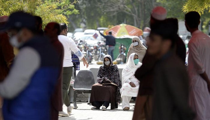 اسلام آباد میں گزشتہ 24 گھنٹوں کے دوران 1131 افراد میں کورونا کی تشخیص ہوئی: ڈی ایچ او۔ فوٹو: فائل