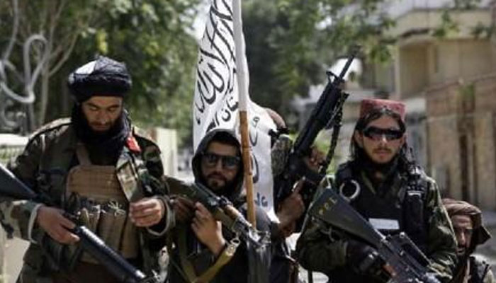 جھڑپ میں قومی مزاحمتی فرنٹ کے 8 جنگجو مارے گئے ہیں جبکہ طالبان فورسز نے ہتھیار اور مشین گنیں بھی ضبط کی ہیں— فوٹو: فائل
