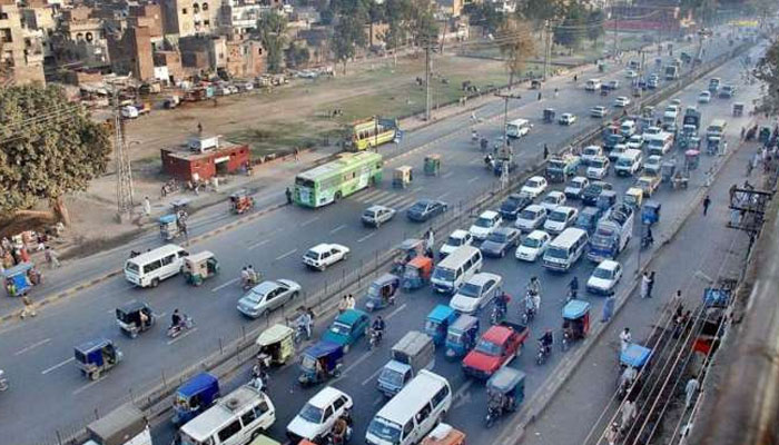 پاکستان سپر لیگ ( پی ایس ایل) کے ساتویں ایڈیشن کے دوسرے مرحلے کیلئے لاہور ٹریفک پولیس نے ٹریفک ایڈوائزری پلان جاری کر دیا ہے۔ —فوٹو: فائل