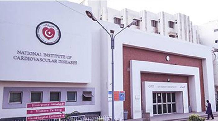 کراچی: قومی ادارہ برائے امراض قلب نے مریضوں کا مفت علاج روک دیا
