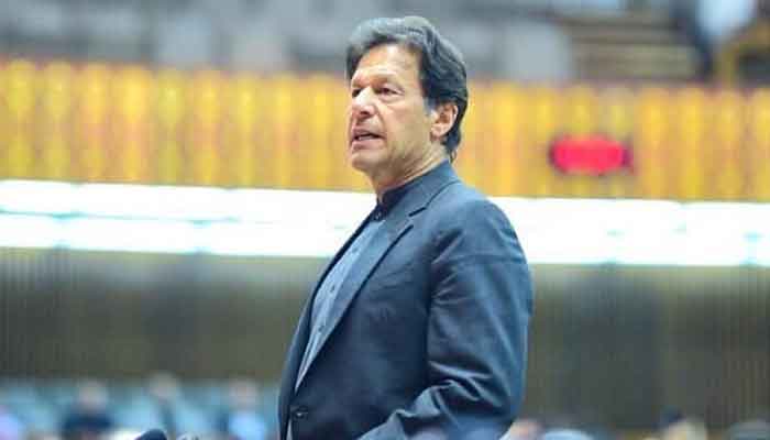 تحریک عدم اعتماد کے محض دائر کرنے نے عمران خان سے پارلیمنٹ کے ایوان زیریں کو تحلیل کرنے کا اختیار چھین لیا ہے۔ فوٹو: فائل