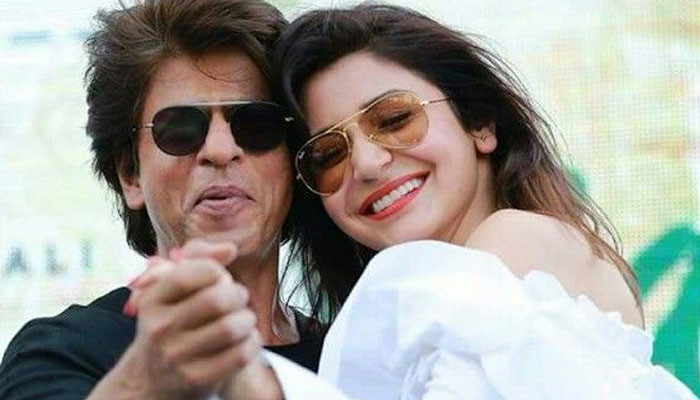 بالی وڈ کی ورسٹائل اداکارہ انوشکا شرما جنہوں نے اپنے فنی سفر کا آغاز شاہ رخ خان کے ساتھ فلم ‘رب نے بنادی جوڑی’ سے کیا— فوٹو: فائل