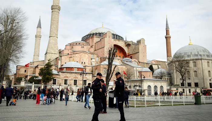 یہ 2019 میں 38 لاکھ سیاحوں کے ساتھ ترکی کا معروف ترین مقام تھا__فوٹو: اے پی/فائل