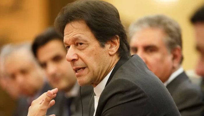 عمران خان نے پی ٹی آئی سوشل میڈیا ٹیم کے ارکان کے خلاف کارروائیوں پر اظہارِ تشویش کی/فوٹوفائل