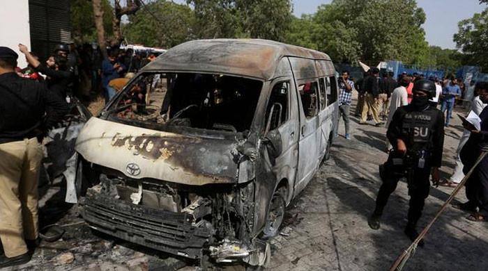 جامعہ کراچی خودکش دھماکا، فارنزک لیبارٹری کو ہلاک شدگان کے ڈی این اے نمونے موصول