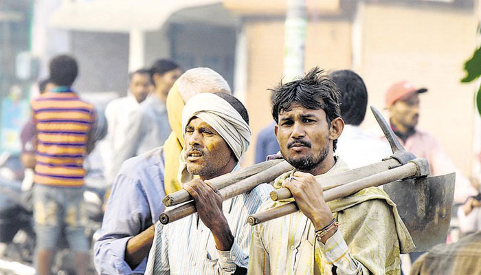 یکم مئی کو یوم مزدور کے موقع پر صوبے میں عام تعطیل ہوگی۔—فوٹو: فائل