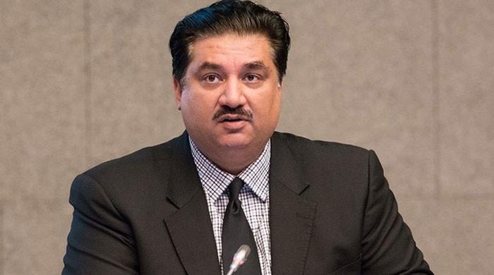 کراچی میں لوڈشیڈنگ پر کے الیکٹرک سے دو ٹوک بات کرینگے: وفاقی وزیر توانائی
