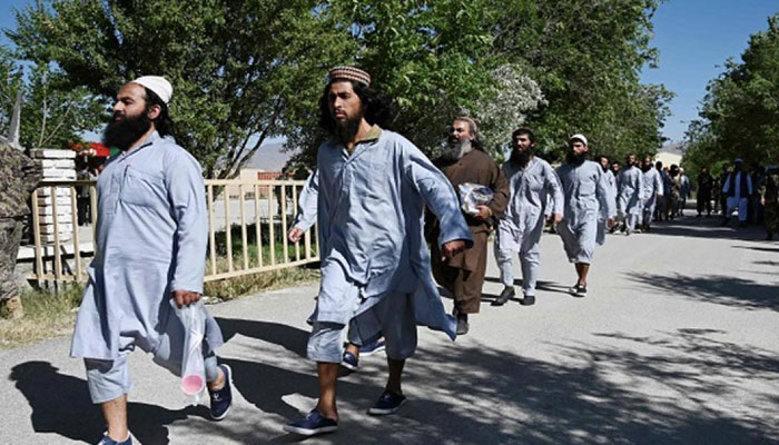 ذرائع کے مطابق حکومت پاکستان نے 30 طالبان قیدیوں کو رہا کردیاہے —فوٹو: فائل