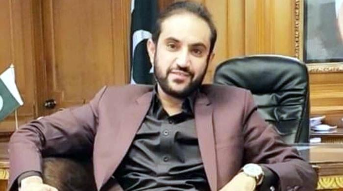 وزیراعلیٰ  بلوچستان نے تحریک عدم اعتماد پر دستخط کرنیوالوں کو فارغ کرنیکی ہدایات کردیں