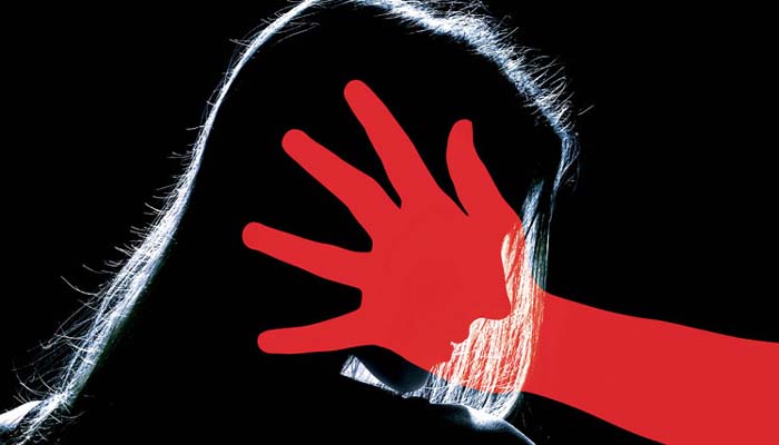 خواتین سے مبینہ زیادتی کے واقعے کا مقدمہ 6 افراد کے خلاف درج کیا گیا تاہم اب تک کوئی گرفتاری عمل میں نہیں آئی: پولیس/ فائل فوٹو