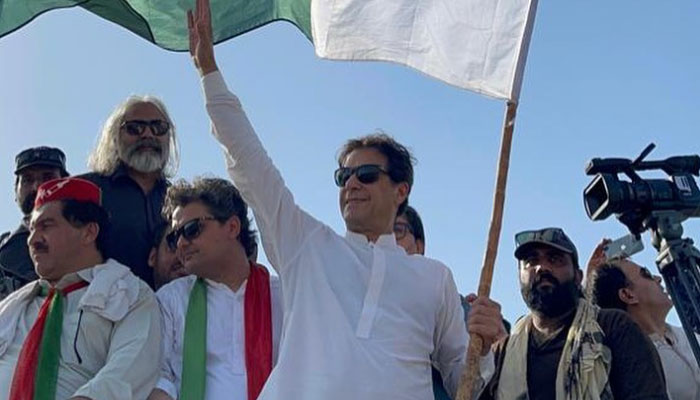 عمران خان کے انسٹاگرام اکاؤنٹ پر جناح ایونیو پر خطاب کی ویڈیو جاری کی گئی ہے جس کے ساتھ ہی انہوں نے اپنا بیان بھی جاری کیا/ فوٹو سوشل  میڈیا