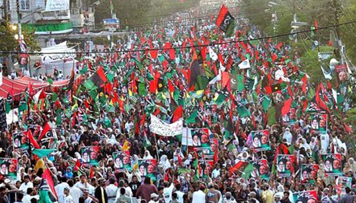 عمران خان کا ملک کے خلاف بیان کا معاملہ پارلیمان کے اندربھی اٹھائیں گے: سلیم مانڈوی والا/ فائل فوٹو