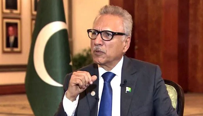 صدر مملکت عارف علوی نے بی جے پی رہنما کی جانب سےنبی کریم ﷺکی شان میں گستاخی کی شدید مذمت کی ہے—فوٹو: فائل