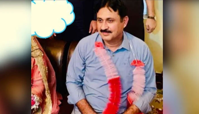 ترجمان عوامی راج پارٹی کا کہنا ہے کہ جمشید دستی کا نکاح گزشتہ سال جولائی میں ہوا تھا— فوٹو: فائل