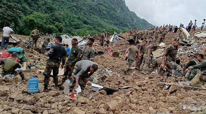 بھارتی ریاست  منی پور میں لینڈسلائیڈنگ، 18 فوجیوں سمیت 24 افراد ہلاک