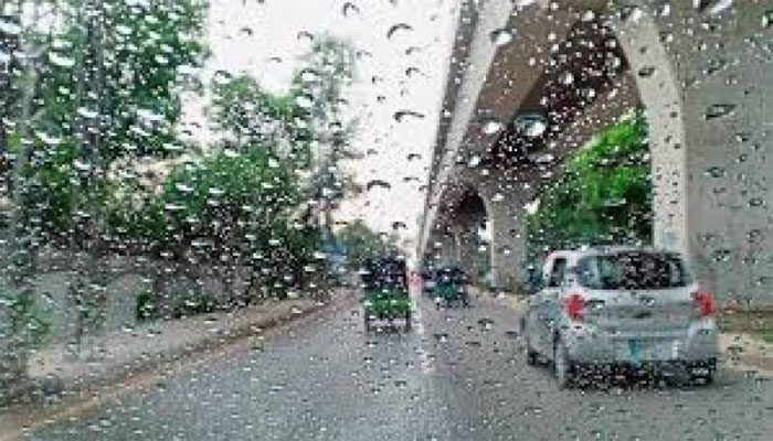 کراچی میں آج رات آندھی اور بارش کا امکان ہے، محکمہ موسمیات/فائل فوٹو