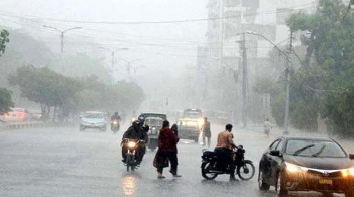 کراچی میں آج شام یا رات گرج چمک کے ساتھ بارش کا امکان