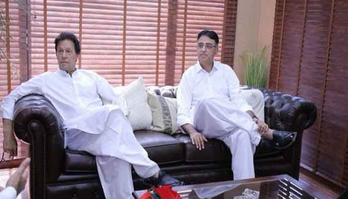 عمران خان اور اسد عمر کے خلاف قانونی کارروائی کرے: رہنما مسلم لیگ ن میاں فیصل درخواست کا متن/فوٹوفائل