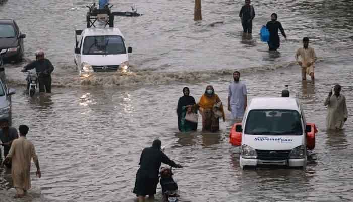 کراچی پولیس کی جانب سے مون سون کے تیسرے اسپیل کے دوران جاں بحق افراد کی تفصیلات شیئر کی گئی ہیں۔ فوٹو فائل