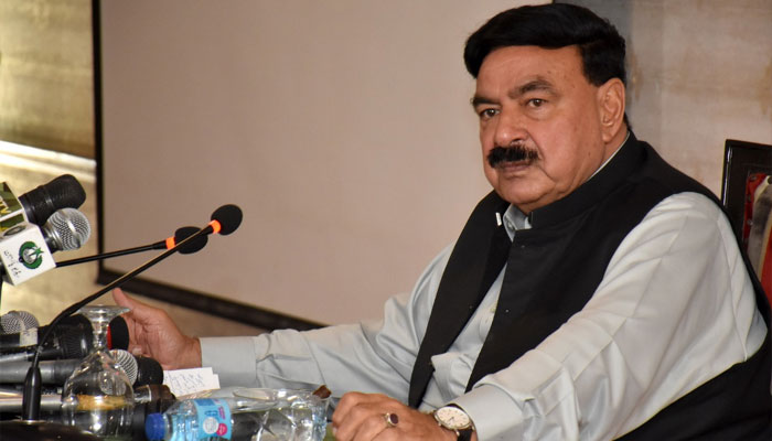 سپریم کورٹ کی خودمختاری کو آئینی تحفظ حاصل ہے، اس کے اختیارات کو بڑھایا جا سکتا ہے گھٹایا نہیں جا سکتا: سربراہ عوامی مسلم لیگ/ فائل فوٹو