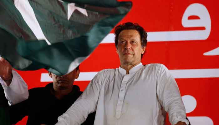برسرِاقتدار مجرموں اور ان کے سرپرستوں کی شکل میں پاکستان آج یزیدیت کے نرغے میں ہے: چیئرمین تحریک انصاف۔ فوٹو فائل