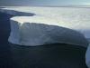 دنیا کی سب سے بڑی برفانی چادر توقعات سے زیادہ تیزی سے پگھل رہی ہے، تحقیق
