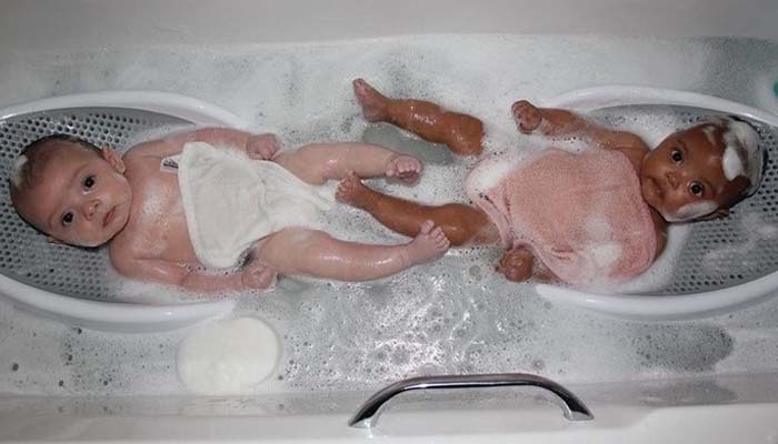 ان بچوں کی پیدائش برطانیہ کے شہر ناٹنگھم میں ہوئی جن میں ایک لڑکا اور ایک لڑکی ہے/ فوٹو: برطانوی میڈیا