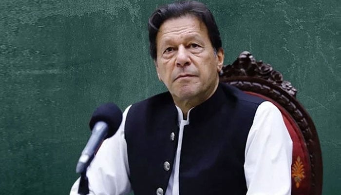 سابق وزیراعظم عمران خان نے بنی گالہ میں آج ایک اجلاس طلب کیا تھا جس میں انہوں نے اپنی قانونی ٹیم سے مشاورت کی/ فائل فوٹو