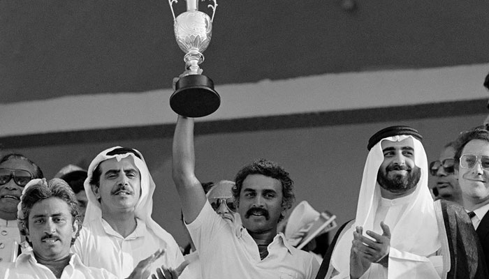1984 میں پہلی بار ایشیا کپ کا انعقاد ہوا اور یہ ٹورنامنٹ متحدہ عرب امارات میں کھیلا گی جس میں بھارت کامیاب رہا—افوٹو:وسڈن