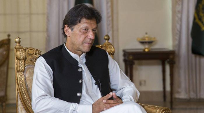 عمران خان، سینیٹر میکارتھی اور اقتدار کے تضادات