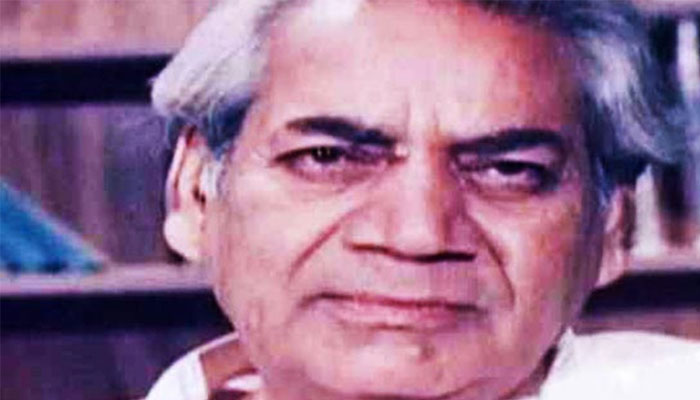 اردو اور پنجابی کے ممتاز شاعر احمد راہی کو ہم سے جدا ہوئے آج 20 سال ہو گئے — فوٹو: فائل