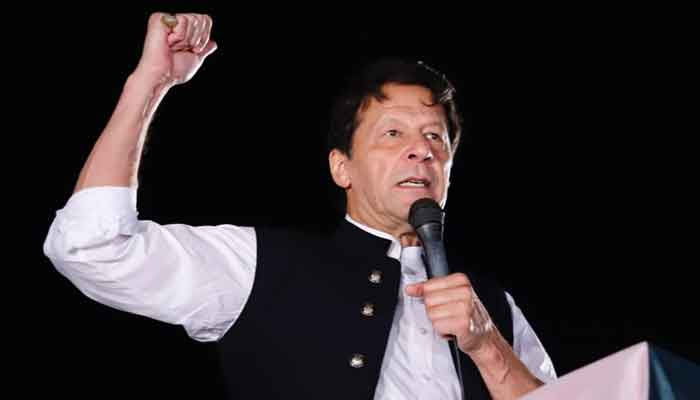 عمران خان 23 ستمبر کو الیکشن کمیشن کے سامنے پیش ہوں: نوٹس کا متن— فوٹو: فائل