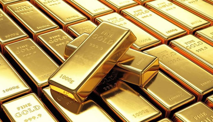 سندھ صرافہ جیولرز ایسوسی ایشن کے مطابق سونے کی فی تولہ قیمت 400 روپے کم ہوکر ایک لاکھ 54 ہزار 700 روپے ہوگئی ہے— فوٹو: فائل