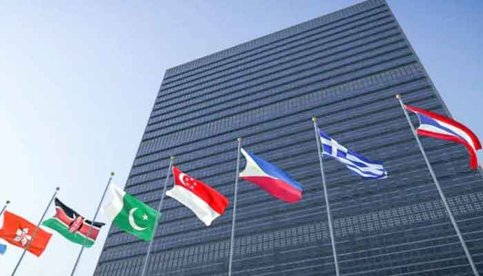 اقوام متحدہ نے پالیسی پپیر میں عالمی اداروں سے اپیل کی ہے کہ پاکستان کو قرض میں ریلیف دینے پر غور کریں/فائل فوٹو