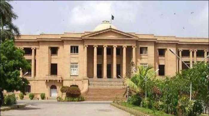 سندھ ہائیکورٹ نے بجلی کے بلوں میں میونسپل ٹیکس کی وصولی سے روک دیا