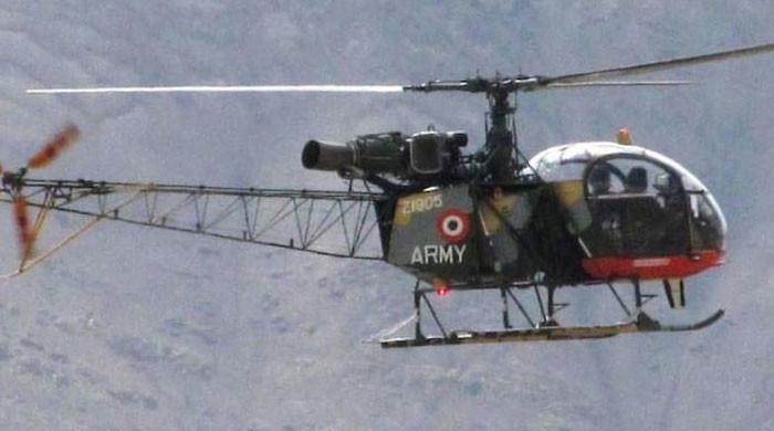 بھارتی فوج کا ہیلی  کاپٹر گرکر تباہ، ایک پائلٹ ہلاک