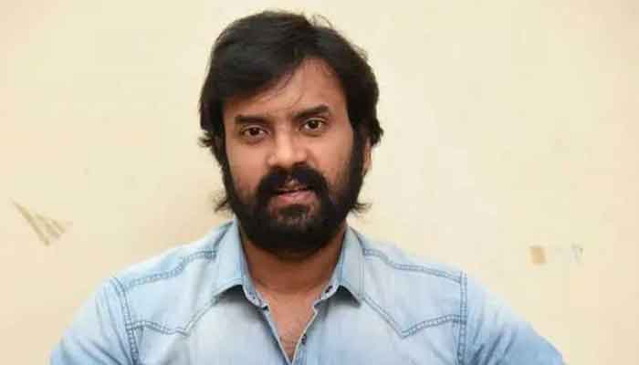 خاتون اداکارہ کو زیادتی کے الزام میں گرفتار بالاپتی پریانتھ راؤ۔ فوٹو فائل